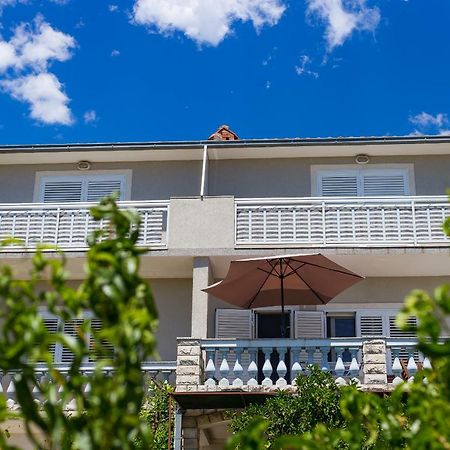 Apartments Rose Trogir Exterior foto